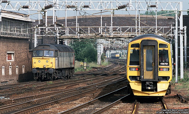 File:47349 & 158751 at Stafford (6062395936).jpg