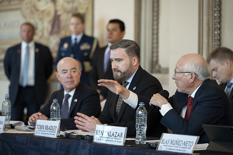 File:Alejandro Mayorkas of the Department of Homeland Security visits Guatemala City on March 20, 2024 - DHS Secretary Alejandro Mayorkas Participates in a Bilateral Meeting with the President of Guatemala (53602209532).jpg