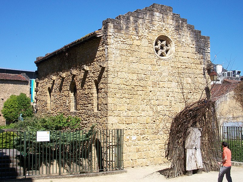 File:Ancienne chapelle romane (Mont-de-Marsan, France).JPG