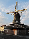 Arnhem-Klarendal, molen de Kroon RM8345 foto2 28-03-2014 07.45.jpg