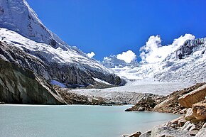 Artesonraju Glacier.jpg