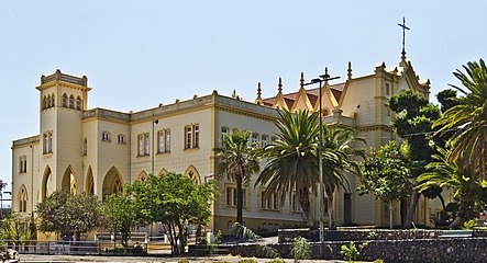 Colegio de la Asunción Avenida de la Asunción 1921