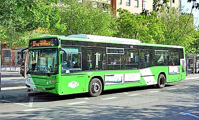 Español: Autobús de la línea 13 de AUCORSA.
