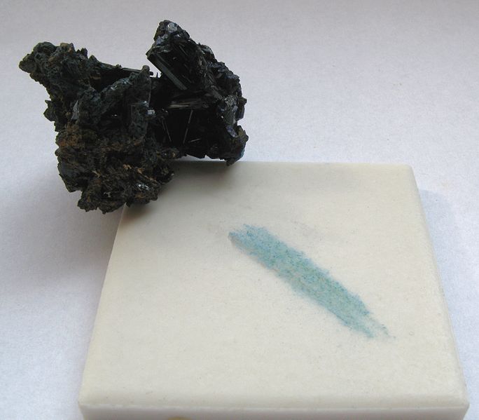 File:Azurite - streak color.jpg