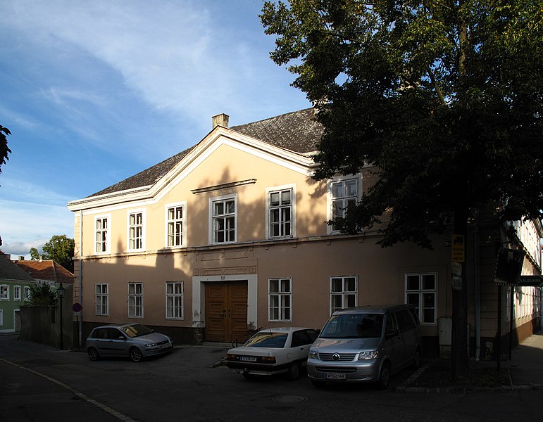 File:Bürgerhaus Wassergasse 2 (Tulln) 04.jpg