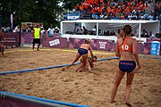 Deutsch: Beachhandball bei den Olympischen Jugendspielen 2018 in Buenos Aires; Tag 7, 13. Oktober 2018; Mädchen, Spiel um Platz Drei – Ungarn-Niederlande 2:0 English: Beach handball at the 2018 Summer Youth Olympics in Buenos Aires at 13 October 2018 – Girls Bronze Medal Match – Hungary-Netherlands 2:0 Español: Handball de playa en los Juegos Olimpicos de la Juventud Buenos Aires 2018 en 13 de octubre de 2018 – Partido por la medalla de bronce femenino - Hungría-Países Bajos 2:0