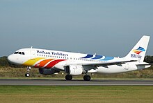 Un Airbus A320-200 de BH Air en rotación.