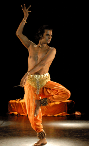 Bharata Natyam: Origines possibles de lexpression, Les phases de la danse, Musique et instruments