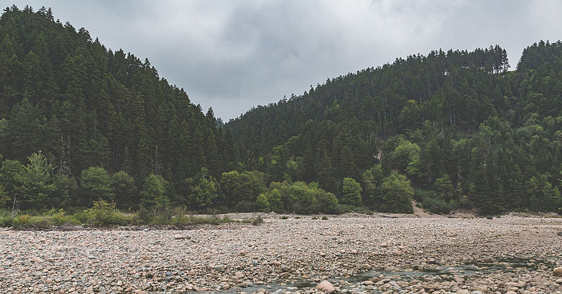 File:Big Salmon River - Fundy Trail Parkway, New Brunswick (23670403589).jpg