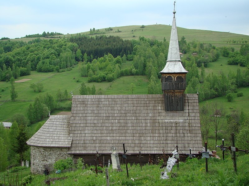 File:Biserica de lemn din Geogel (29).JPG