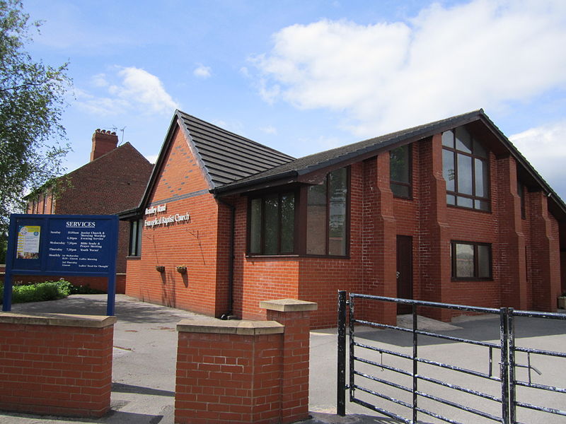 File:Bradley Road Evangelical Baptist Church, Wrexham (4).JPG