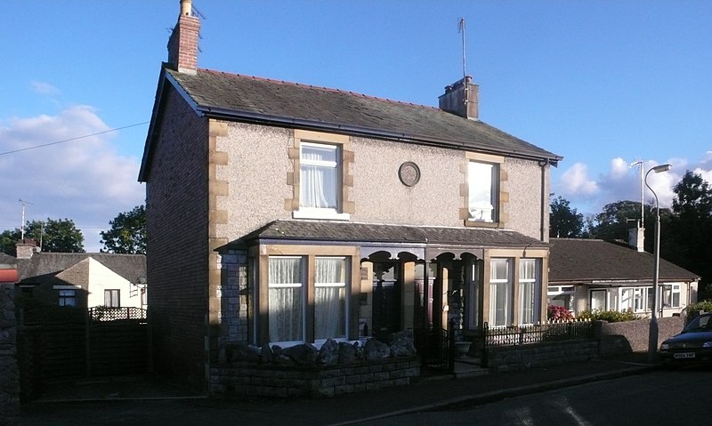 File:Brogden Cottages - panoramio.jpg