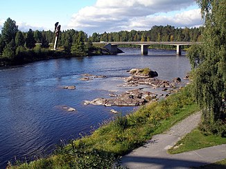 Byskeälven under the European route 4 near Byske