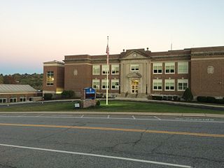 <span class="mw-page-title-main">Carmel High School (Carmel, New York)</span> Public high school