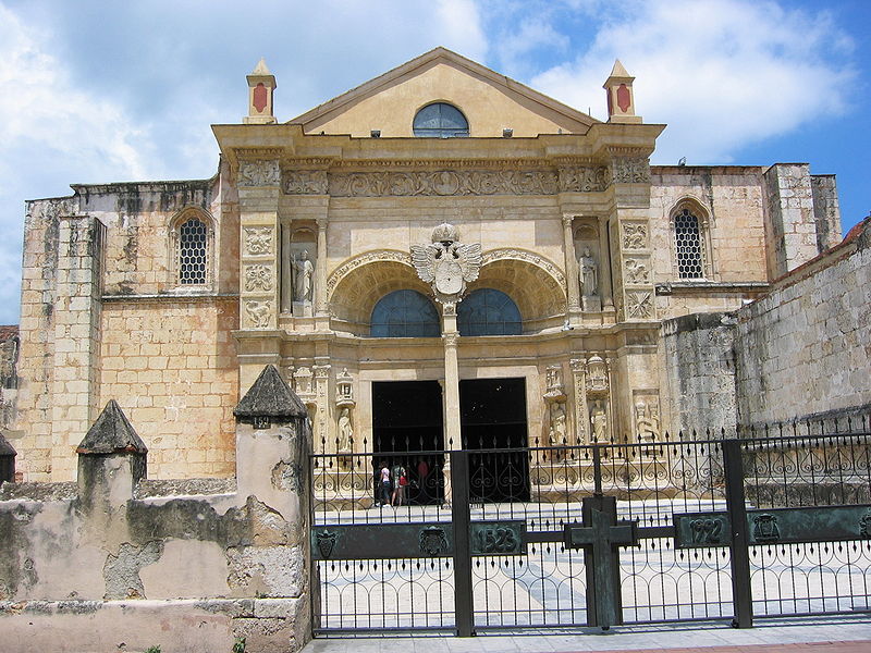 File:Catedral Primada - exterior.jpg