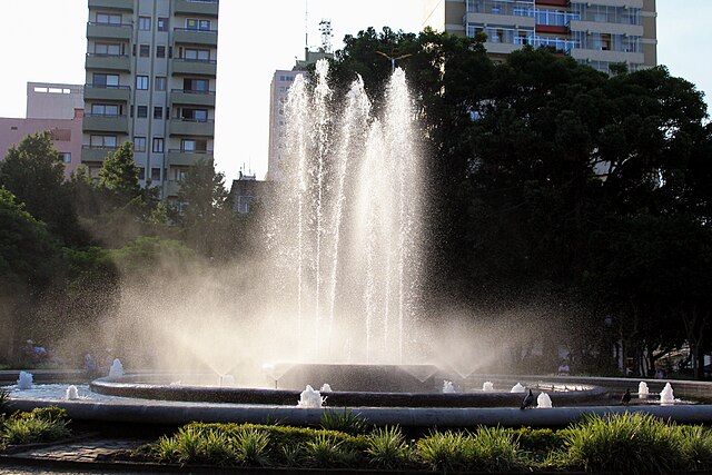 Image: Chafariz   Praça Dante Alighieri