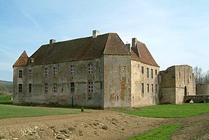 Chateau d Eguilly.jpg