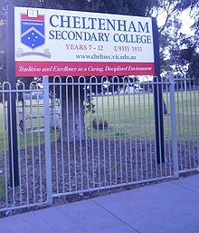 Cheltenham Secondary College sign Cheltenham College 2021.jpg