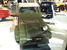 L'usine Citroën de Levallois-Perret : berceau de la très populaire 2CV.