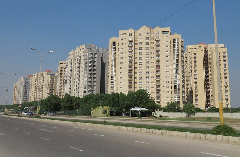 File:Creek Vista DHA8 Karachi.jpg