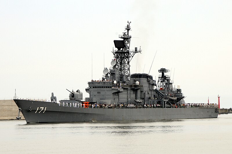 File:DDG171Hatakaze.jpg