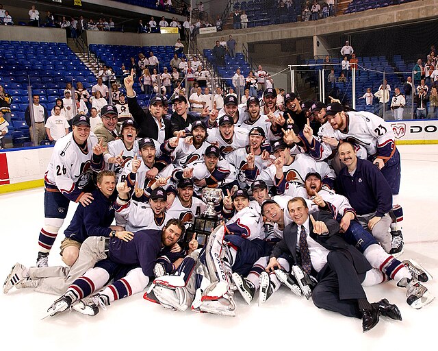 2003-04 Admirals with the Calder Cup