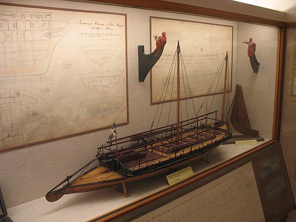 A model of a type of decked "gun yawl" designed by Fredrik Henrik af Chapman and used by the Swedish archipelago fleet