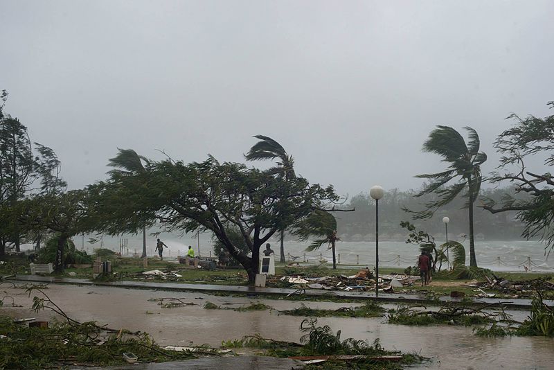 File:Devastation after Cyclone Pam 14 March 2015.jpg