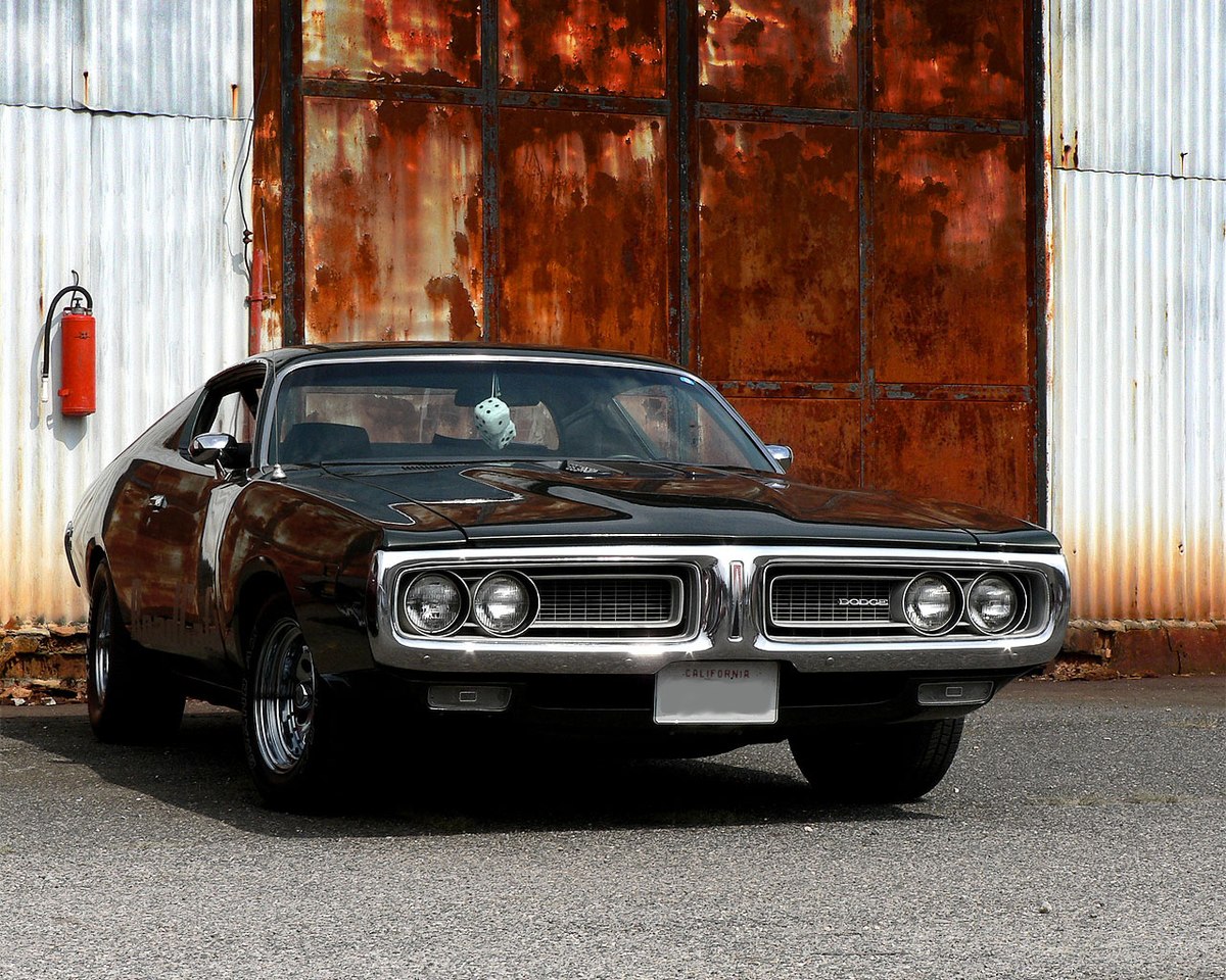 Dodge Charger 75