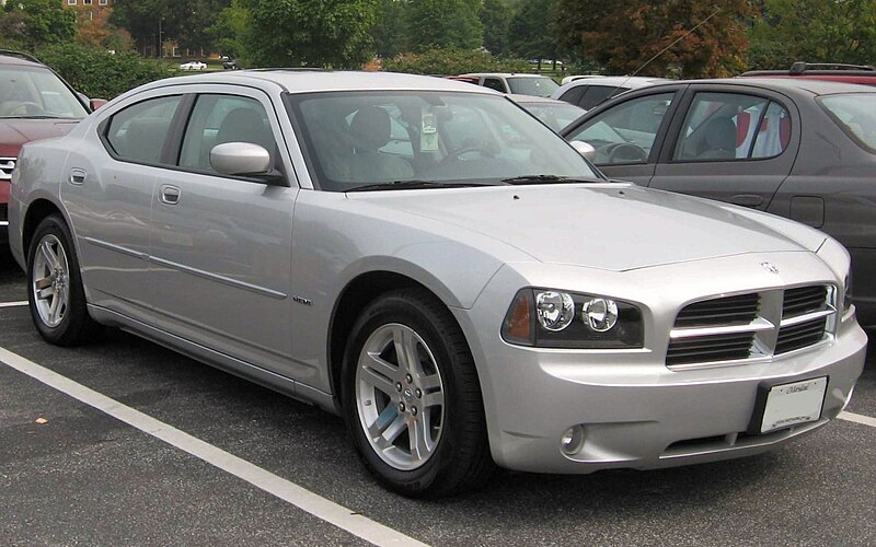 File:Dodge Charger RT.jpg