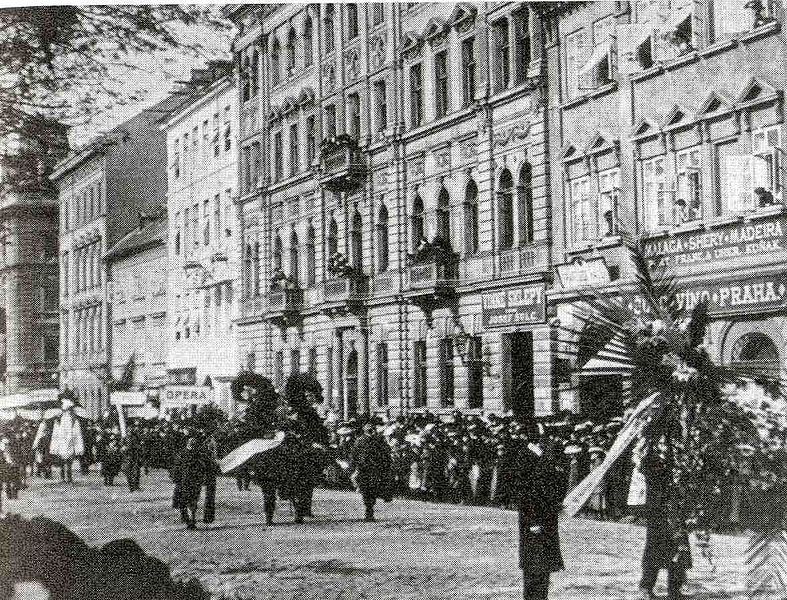 File:Dvořák's funeral026.jpg