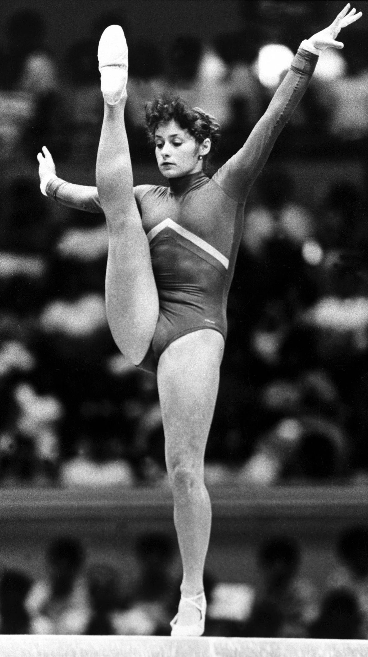 Artistic gymnastics - Wikipedia