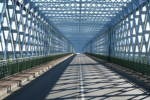 Eiffel bridge of Cubzac-les-Ponts.JPG