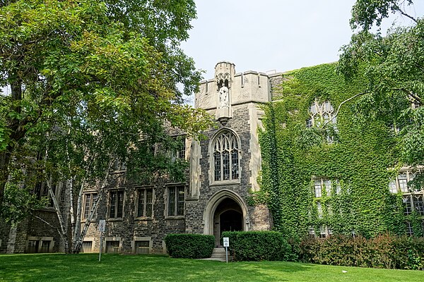 Emmanuel College, Victoria University