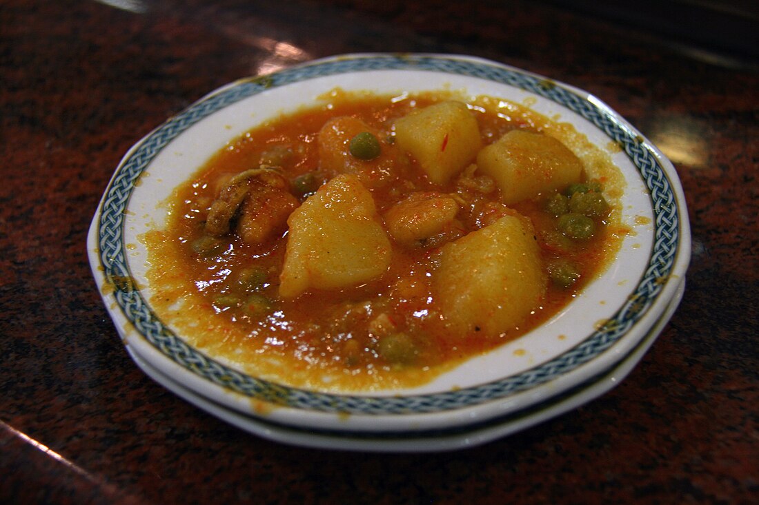 File:Estofado marinero con patatas.jpg