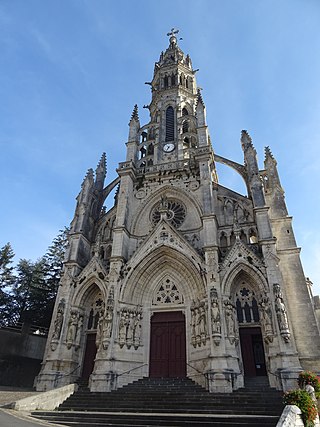 <span class="mw-page-title-main">Basilica of Notre-Dame des Enfants</span> Basilica in Châteauneuf-sur-Cher, Cher, France