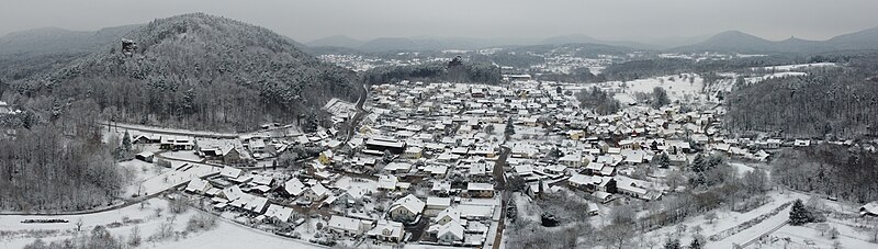 File:Gossersweiler-Stein Panorama 2021 02.jpg