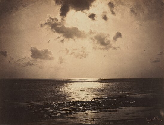 Un effet du soleil, Normandie, photographie de Gustave Le Gray (vers 1856, Cleveland Museum of Art). (définition réelle 4 920 × 3 766)