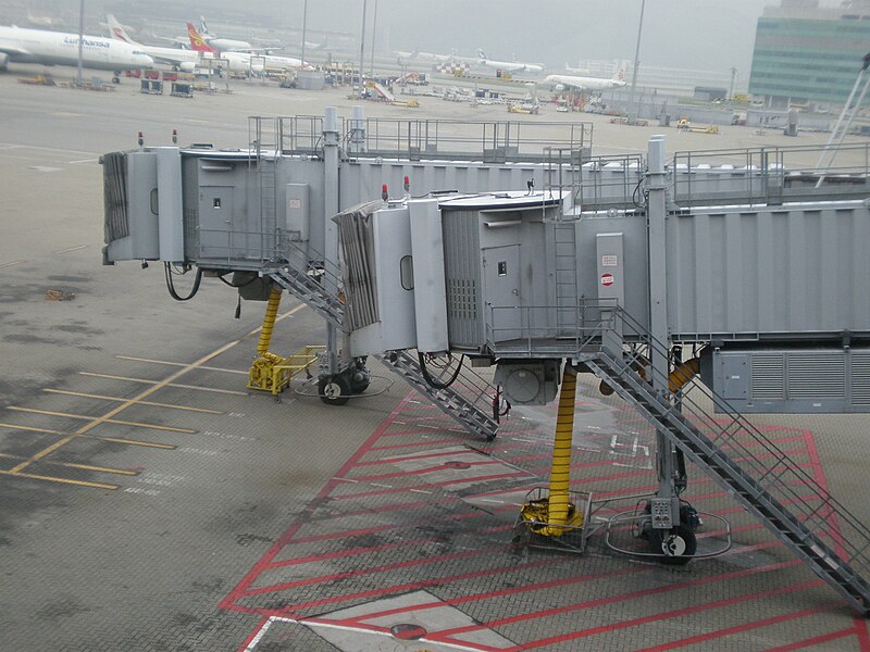 File:HKG boarding gates.JPG