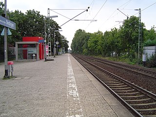 <span class="mw-page-title-main">Frankfurt-Sindlingen station</span> Railway station in Germany