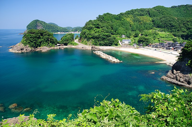 File:Hamasui Beach Toyooka Hyogo.jpg