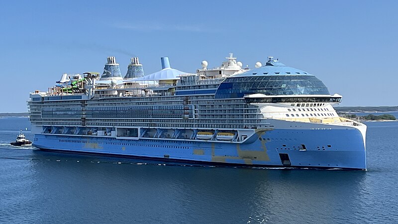 File:Icon of the Seas (cropped).jpg