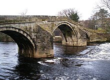 Ilkley Jembatan Tua - geograph.org.inggris - 1132387.jpg