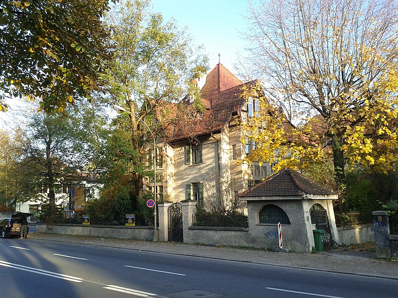 File:Innsbruck-Rennweg30.jpg