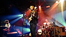 Johnny Flynn, Wedgewood Rooms, Portsmouth (13737187335) .jpg