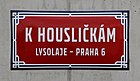 Čeština: Ulice K Housličkám v Lysolajích v Praze 6 English: K Housličkám street, Prague.