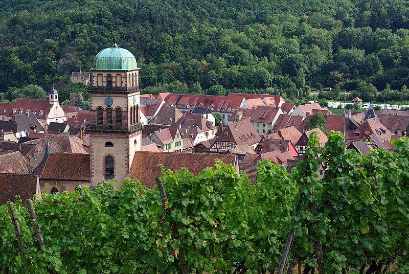 File:Kaysersberg Vignoble b 2011.jpg