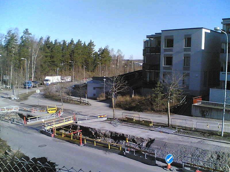 File:Kivikonkaari - panoramio (13).jpg