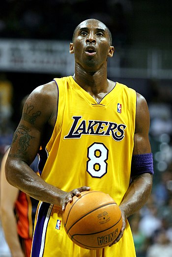 English: Kobe Bryant, Lakers shooting guard, s...