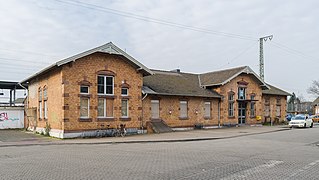 Krefeld, Uerdingen, Bahnhof, 2018-02 CN-01.jpg